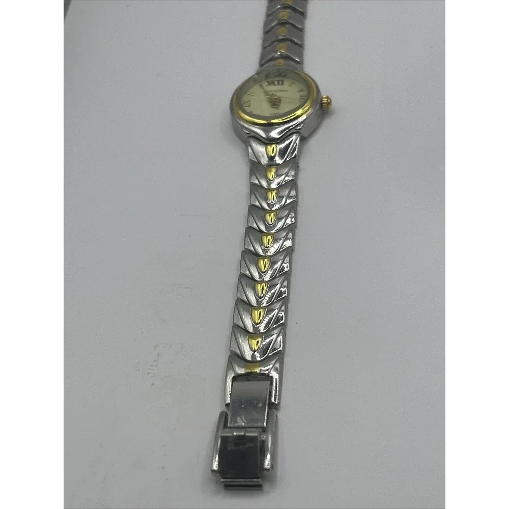 Quemax‎ Women's Quartz Watch Two Tone Band- New Battery